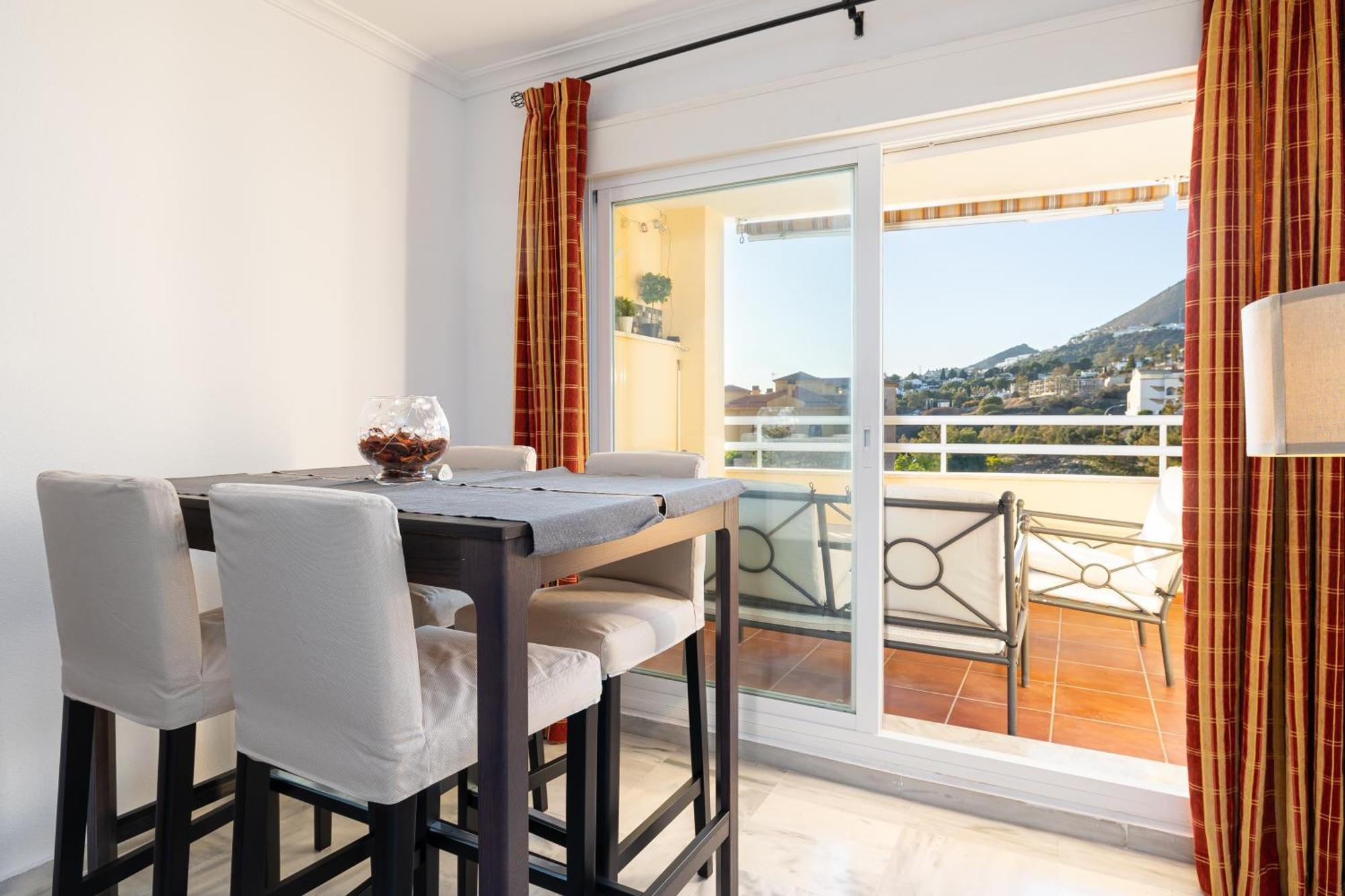 Holidays2Nueva Torrequebrada 2 Bedrooms And 2 Bathrooms, Terrace, Community Pool And Garage Benalmádena Exterior foto